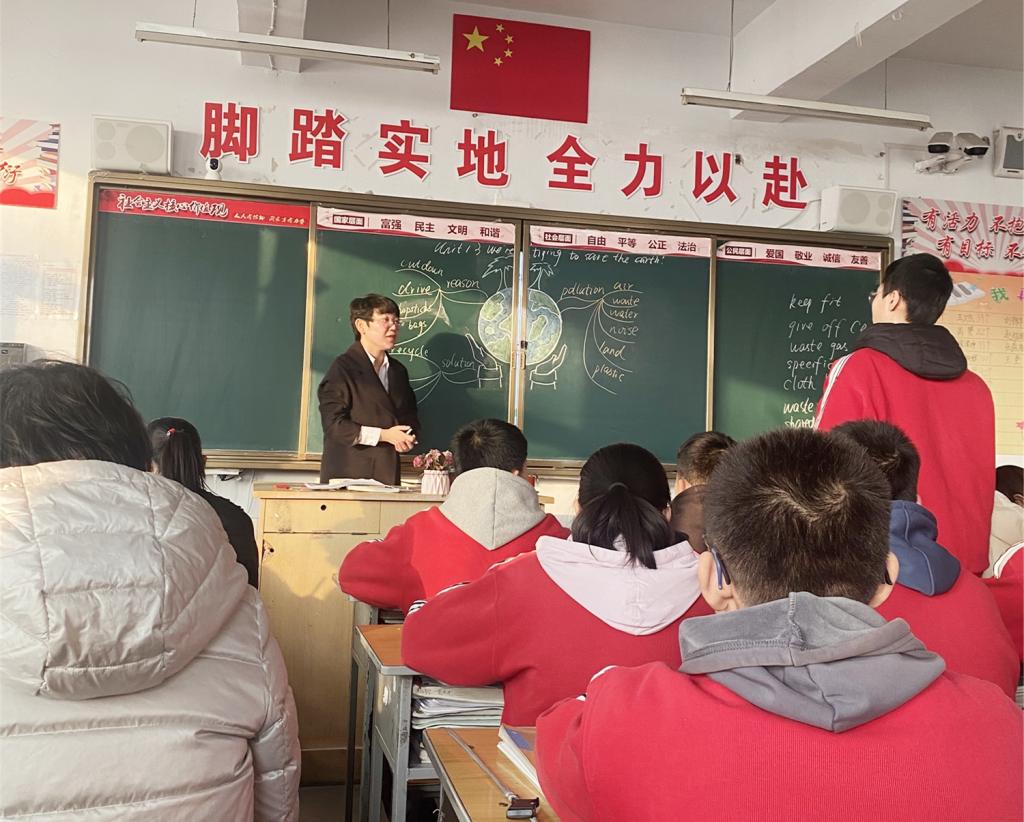 【教学科研】我校初中英语教研组举行复习课观摩研讨活动（2022-1-13）